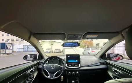 Toyota Yaris XP150 рестайлинг, 2021 год, 870 000 рублей, 5 фотография