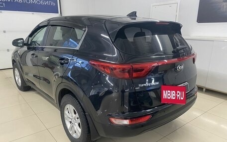 KIA Sportage IV рестайлинг, 2017 год, 1 689 000 рублей, 6 фотография