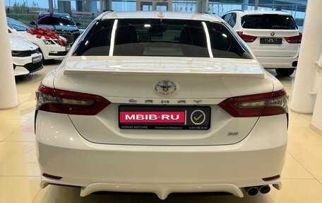 Toyota Camry, 2020 год, 3 199 900 рублей, 5 фотография