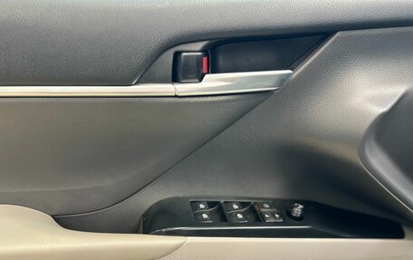 Toyota Camry, 2020 год, 3 199 900 рублей, 10 фотография