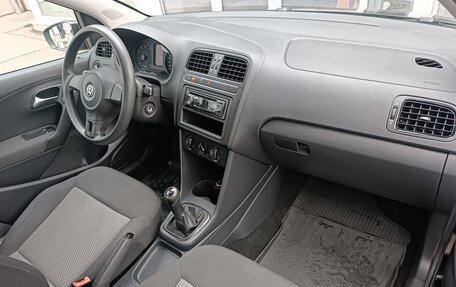 Volkswagen Polo VI (EU Market), 2011 год, 445 000 рублей, 12 фотография