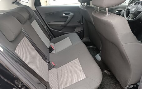 Volkswagen Polo VI (EU Market), 2011 год, 445 000 рублей, 13 фотография