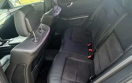 Mercedes-Benz E-Класс, 2013 год, 1 950 000 рублей, 8 фотография