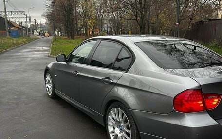 BMW 3 серия, 2010 год, 1 250 000 рублей, 10 фотография