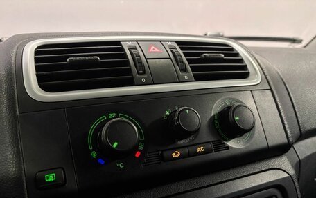 Skoda Fabia II, 2009 год, 450 000 рублей, 15 фотография