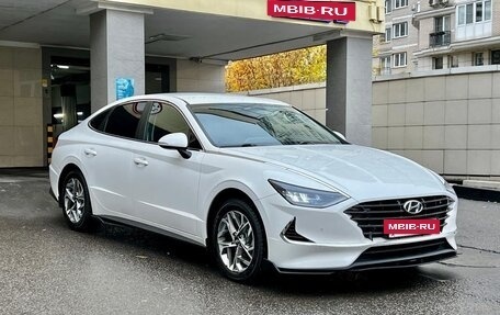 Hyundai Sonata VIII, 2020 год, 2 190 000 рублей, 2 фотография