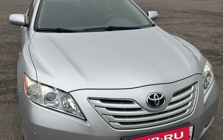 Toyota Camry, 2008 год, 1 100 000 рублей, 2 фотография