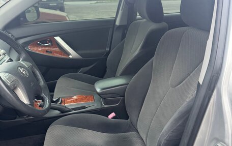 Toyota Camry, 2008 год, 1 100 000 рублей, 21 фотография