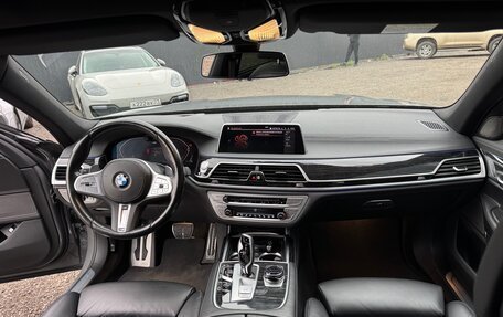 BMW 7 серия, 2022 год, 8 250 000 рублей, 13 фотография