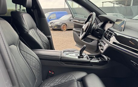 BMW 7 серия, 2022 год, 8 250 000 рублей, 14 фотография