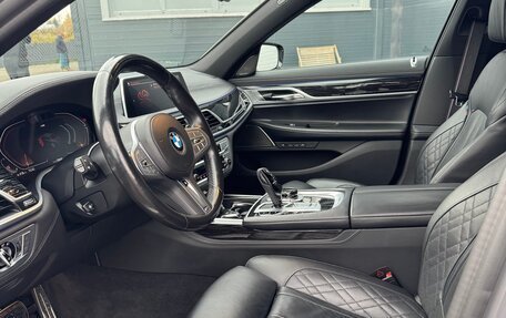 BMW 7 серия, 2022 год, 8 250 000 рублей, 21 фотография