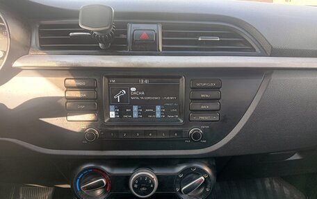 KIA Rio IV, 2018 год, 1 000 000 рублей, 5 фотография