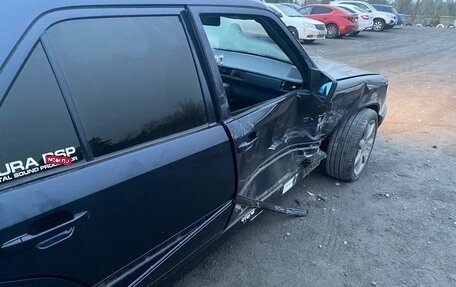 Mercedes-Benz W124, 1988 год, 200 000 рублей, 2 фотография