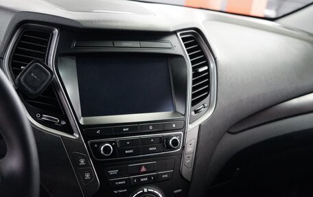 Hyundai Santa Fe III рестайлинг, 2016 год, 2 100 000 рублей, 19 фотография