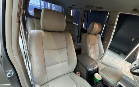 Toyota Land Cruiser Prado 120 рестайлинг, 2004 год, 1 790 000 рублей, 15 фотография