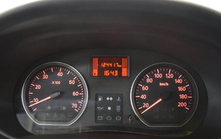 Nissan Almera, 2016 год, 810 000 рублей, 15 фотография