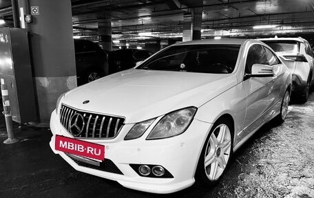 Mercedes-Benz E-Класс, 2010 год, 1 500 000 рублей, 1 фотография