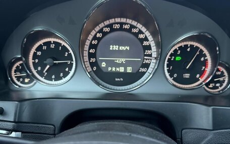 Mercedes-Benz E-Класс, 2010 год, 1 500 000 рублей, 3 фотография