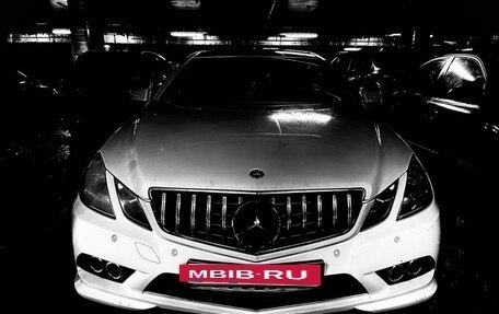 Mercedes-Benz E-Класс, 2010 год, 1 500 000 рублей, 2 фотография