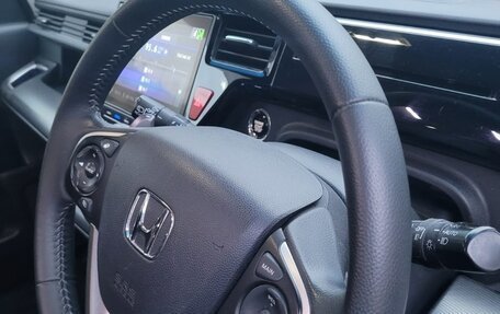 Honda Stepwgn IV, 2018 год, 2 590 000 рублей, 14 фотография