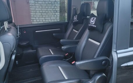 Honda Stepwgn IV, 2018 год, 2 590 000 рублей, 25 фотография