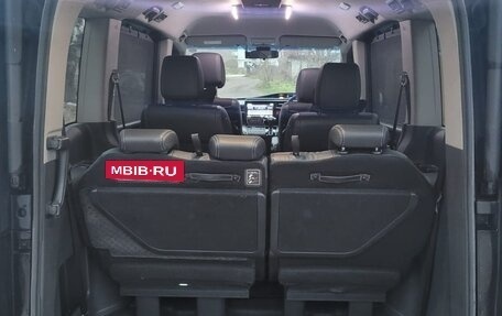 Honda Stepwgn IV, 2018 год, 2 590 000 рублей, 15 фотография