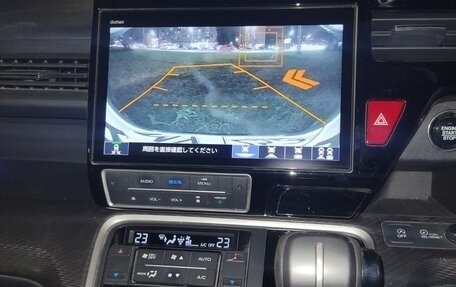 Honda Stepwgn IV, 2018 год, 2 590 000 рублей, 21 фотография