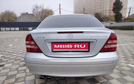 Mercedes-Benz C-Класс, 2005 год, 850 000 рублей, 3 фотография