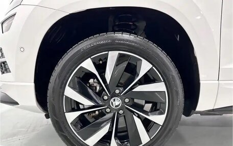 Skoda Karoq I, 2022 год, 2 059 000 рублей, 9 фотография