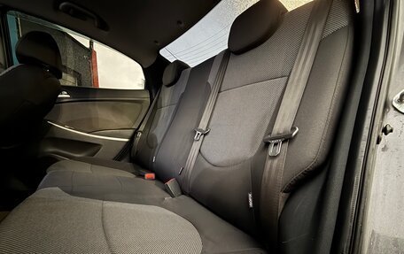 Hyundai Solaris II рестайлинг, 2013 год, 680 000 рублей, 18 фотография