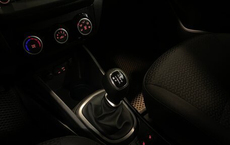 KIA Rio III рестайлинг, 2016 год, 989 000 рублей, 14 фотография