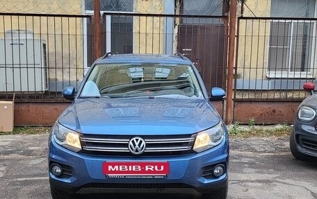 Volkswagen Tiguan I, 2012 год, 1 700 000 рублей, 2 фотография