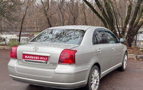 Toyota Avensis III рестайлинг, 2004 год, 600 000 рублей, 4 фотография