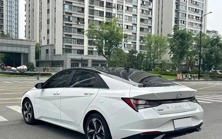 Hyundai Elantra, 2021 год, 1 085 100 рублей, 6 фотография