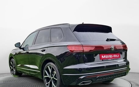 Volkswagen Touareg III, 2025 год, 10 800 000 рублей, 2 фотография