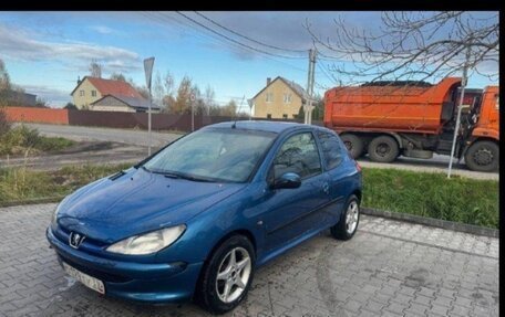 Peugeot 206, 2000 год, 135 000 рублей, 3 фотография