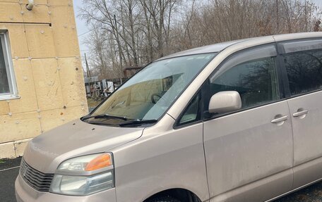 Toyota Voxy II, 2003 год, 800 000 рублей, 5 фотография