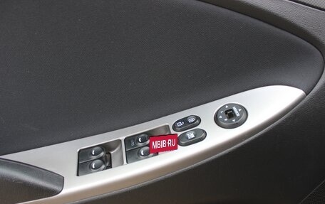 Hyundai Solaris II рестайлинг, 2015 год, 879 990 рублей, 7 фотография