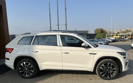 Skoda Kodiaq I, 2025 год, 4 790 000 рублей, 4 фотография