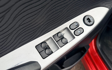 Hyundai Solaris II рестайлинг, 2011 год, 632 000 рублей, 13 фотография