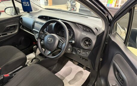 Toyota Vitz, 2019 год, 1 199 000 рублей, 10 фотография