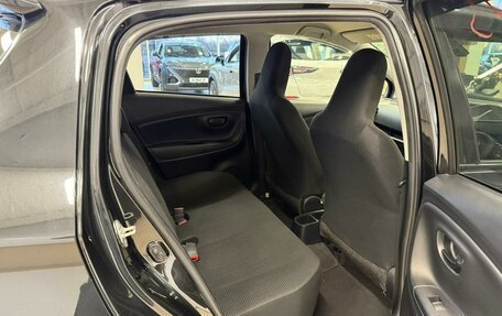 Toyota Vitz, 2019 год, 1 199 000 рублей, 18 фотография