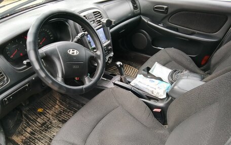 Hyundai Sonata IV рестайлинг, 2004 год, 390 000 рублей, 9 фотография