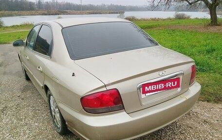 Hyundai Sonata IV рестайлинг, 2004 год, 390 000 рублей, 7 фотография