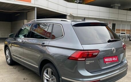 Volkswagen Tiguan II, 2019 год, 2 550 000 рублей, 4 фотография