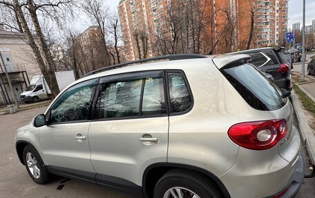 Volkswagen Tiguan I, 2010 год, 850 000 рублей, 3 фотография