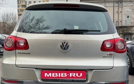 Volkswagen Tiguan I, 2010 год, 850 000 рублей, 2 фотография