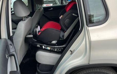 Volkswagen Tiguan I, 2010 год, 850 000 рублей, 15 фотография