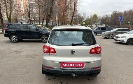 Volkswagen Tiguan I, 2010 год, 850 000 рублей, 5 фотография