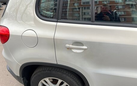 Volkswagen Tiguan I, 2010 год, 850 000 рублей, 17 фотография